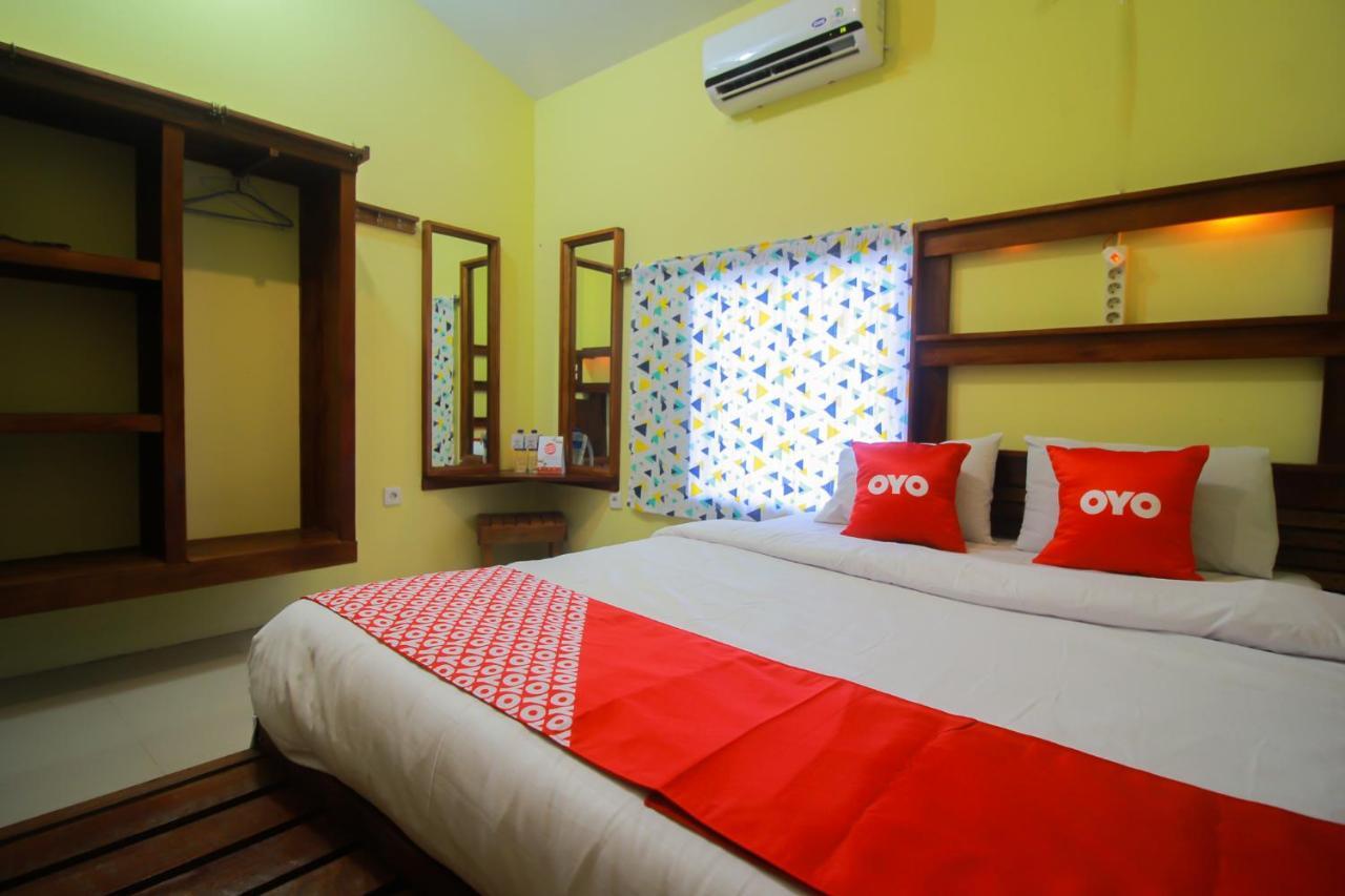 Oyo 1596 Taman Homestay Syariah Dumai Exterior photo